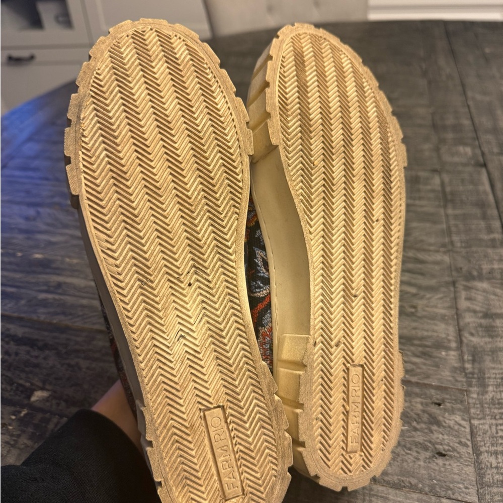 Farm Rio Sneakers Ainika Floral Platform Faux‎ Fur Lined Tennis Shoe Size 9.5 - Picture 5 of 6